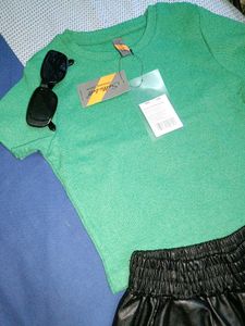 Green Crop Top 🎀