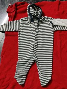 100% Cotton Rombers/Jumpsuits/Sleepsuits For Newborn Baby Boy Or Girl