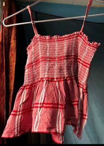 Red crop top With Denim Shorts