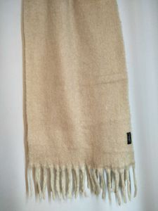 Zara Textured Scarf