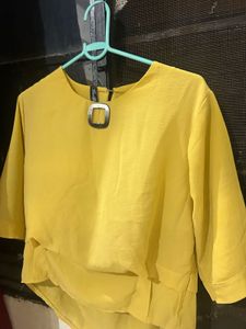 Yellow 3/4 Sleeve Top