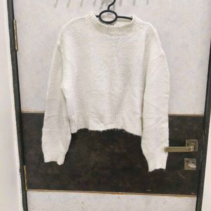 Cozy White Knit Cropped Sweater