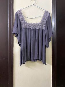 Stretchy Lace Detail Top Size M/L