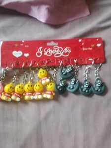 Excellent Brandnew 12 Piece Set Of Keychains