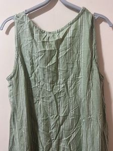 Svrnaa Kurtha