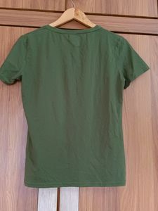 T Shirt Olive  Green 💚