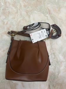 Zara bucket Bag