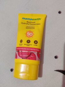 Mamaearth Beetroot Hydraful Sunscreen