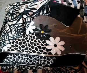 Elegant Printed butter crepe Saree