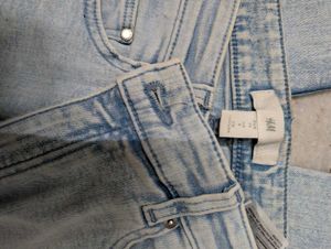 H&M Light Wash Jeans