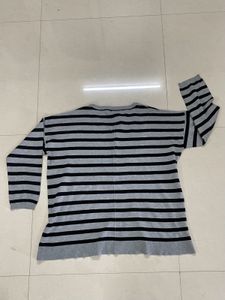 Striped V-Neck Pullover Drop-shoulder