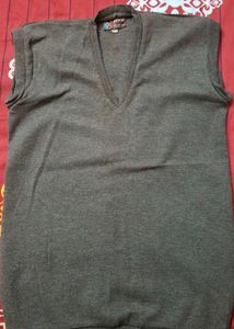 Half Sleeves Sweater