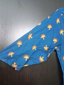 Stylish Blue &amp; Yellow Kurta