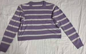 TRENDS LAVENDER STRIPPED CROPPED SWEATSHIRT