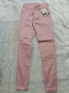 🆕 Pink Slim Jeans/Jegging