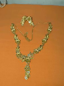 Floral Gold-Tone Necklace & Earring Set