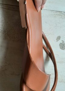Zudio Flats Size 40