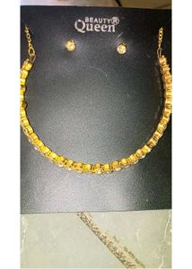 Gold-toned Necklace Set