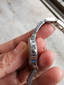 Guess Orignal Women&#39;s Analogue Watch