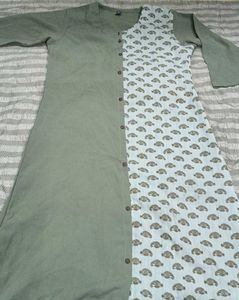 Elegant Green & Paisley Kurta