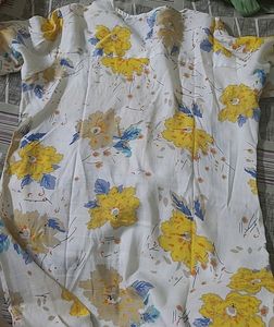Pretty Above Knee Length Kurti