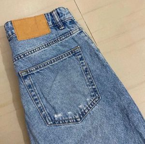 H&amp;M Distress Blue Jeans
