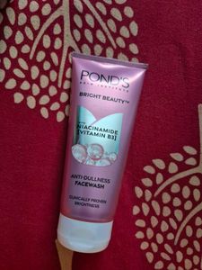 Ponds Bright Beauty Facewash with Niacinamide