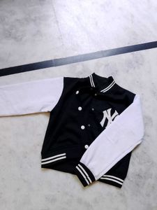 Y2k Trendy Jacket 🖤