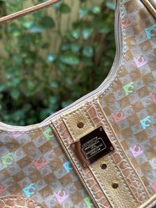 Tiny Clutch bag