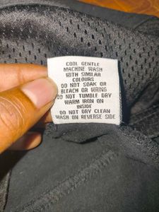 The &#39;VLLN&#39; Hybrid Mesh Street Tee