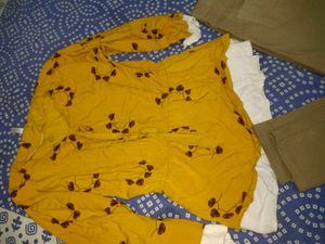 Combo Of Top And Pants Set