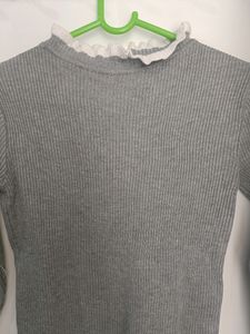 Women Woolen Top