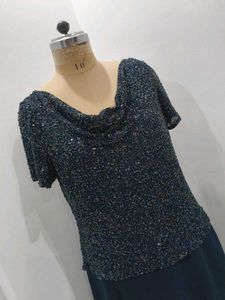 Elegant Navy Blue Evening Gown