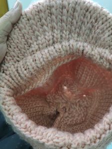 Cute Knitted Beanie with Pom Po