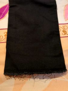 Black Distressed Jeans