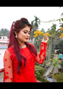 DROPPED 💯 Red Flared Gown..❤️🍒