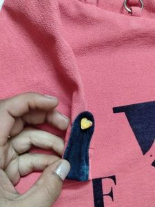 Fashionable Pink Graphic Top