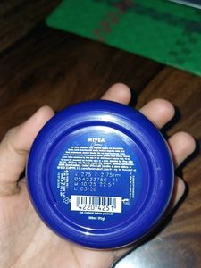 Nivea Creme - Moisturize Your Skin