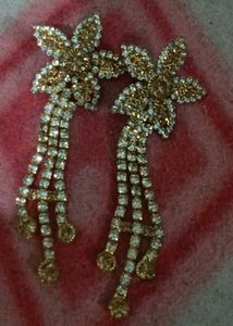 Earrings With Sahara