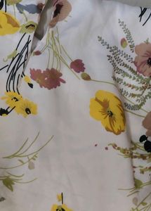 Harpa Beautiful Floral Top Just Tag Lost