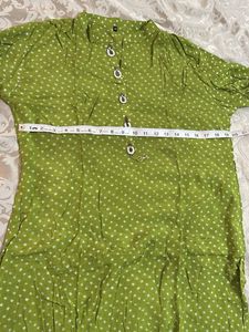 Green Bandhani Print Kurti Set