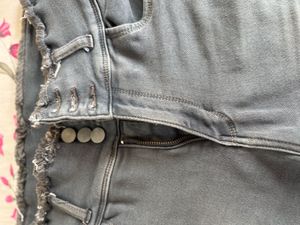 Stylish Grey High-Waist Skinny Jeans for Women
