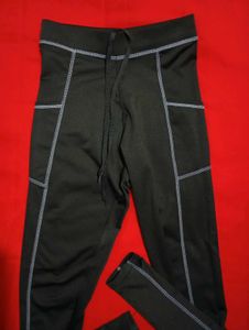 Black Athletic Leggings with Pockets