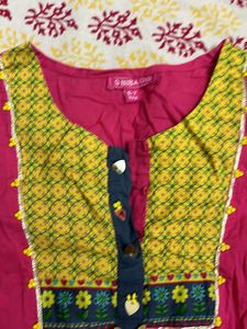 Biba Girls Kurta Set( 3 Piece)