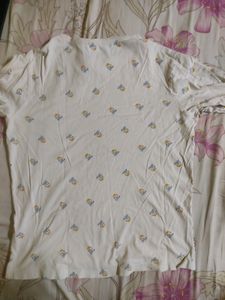 Unisex Donald Duck Tshirt(Size- L)