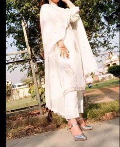 Elegant Kurta pajama dupatta set
