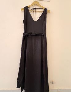 Elegant Black Maxi Dress