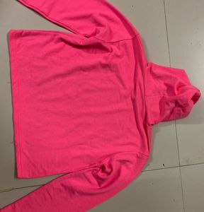 cropped hoodie