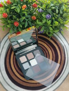 Manish Malhotra Eyeshadow &amp; Face powder