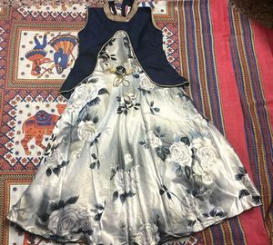 🌹Stylish Navy &amp; Silver Floral Frock for Girls